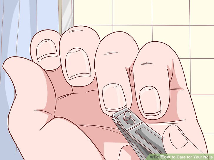 نرم شدن دست ها و گرفتن ناخن