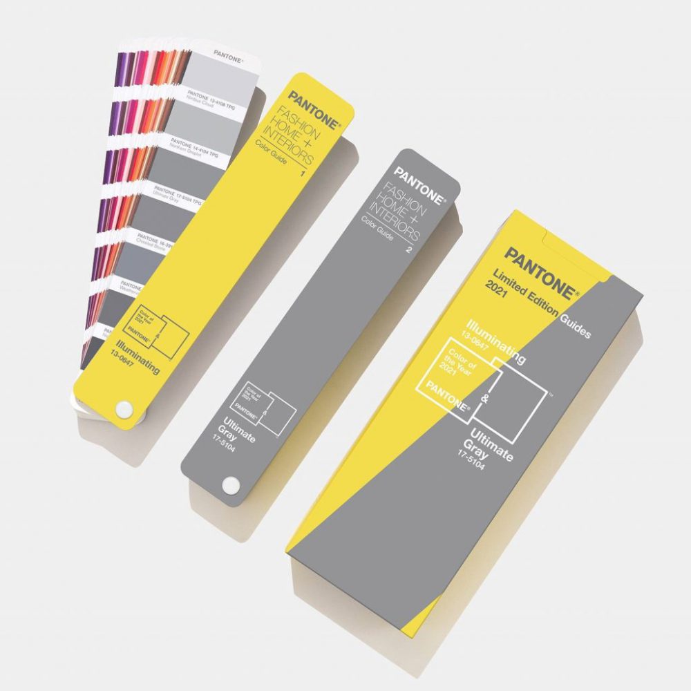 The charm of nail polish colors of the year (1400)