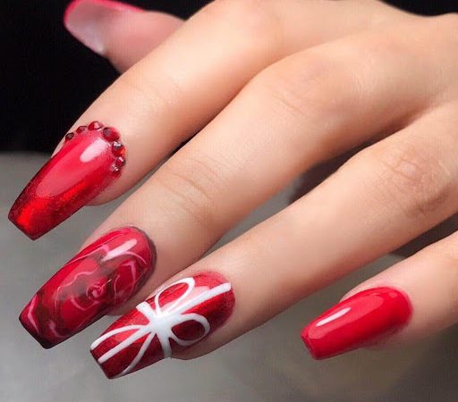 اموزش طراحی ناخن با بلومینگ ژل (تصویری