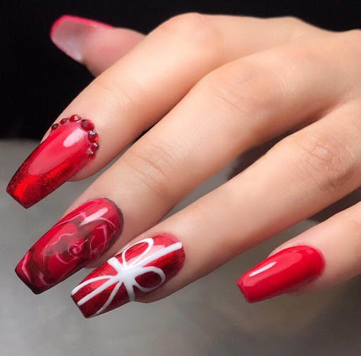 اموزش طراحی ناخن با بلومینگ ژل (تصویری