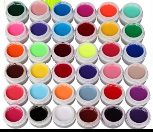 اموزش استفاده از ژل کاسه ای در کاشت ناخن